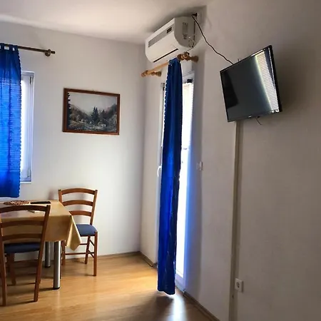 Kresic Апартаменты Марина
